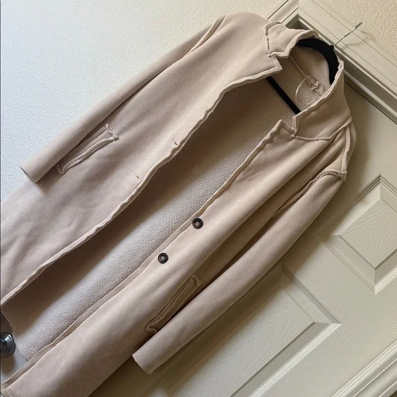 Milio Milano Cream Trench Coat for Women - Picture 1 of 2